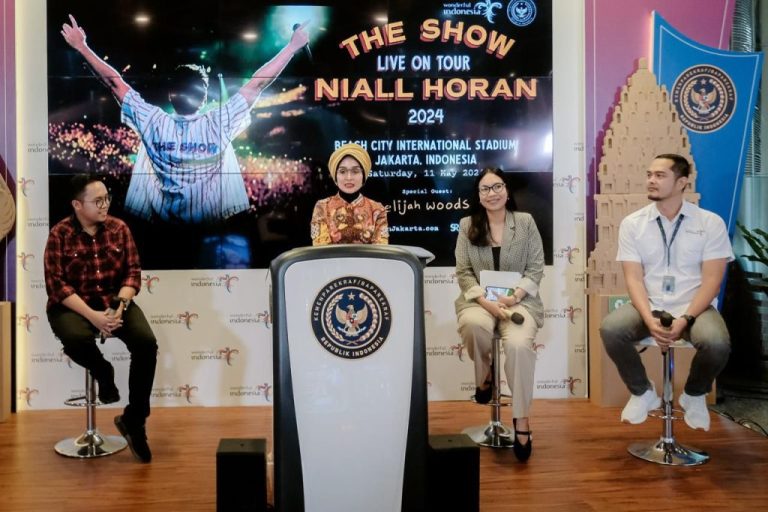 Kemenparekraf Dukung Konser Musisi Irlandia Niall Horan di Jakarta Kemenparekraf Dukung Konser Musisi Irlandia Niall Horan di Jakarta