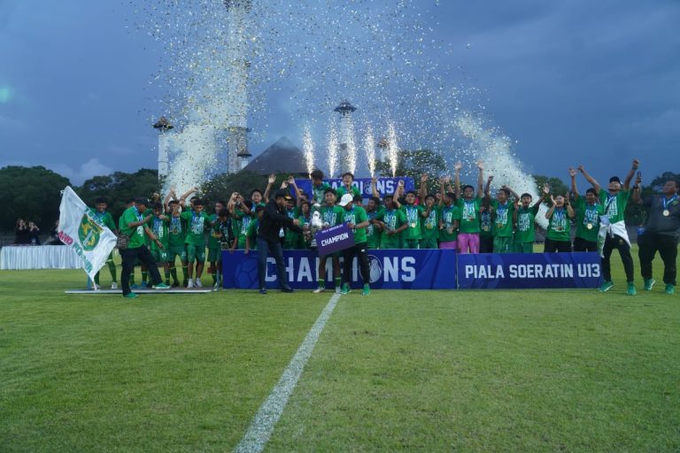 Persebaya Surabaya U-13 Juara Piala Soeratin 2024, Kalahkan Persib Bandung Lewat Adu Penalti