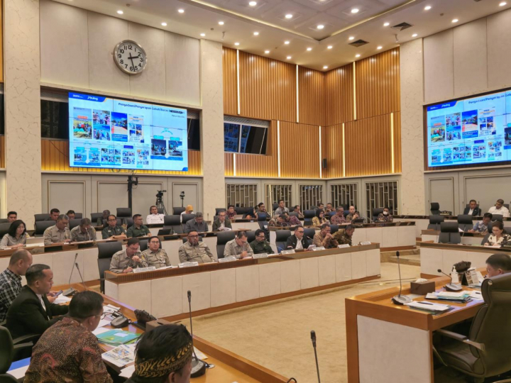 Mentan Amran Percepat Swasembada Pangan, DPR: Indonesia Siap Mandiri Beras!