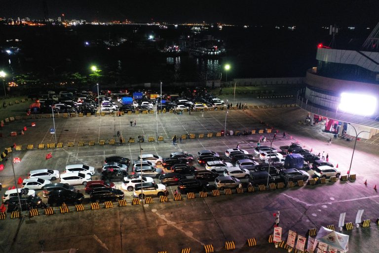 Menhub Tinjau Kesiapan Pelabuhan Indah Kiat